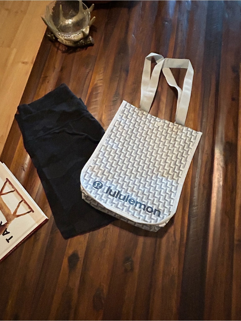 lululemon athletica Cream Gray Chevron Tote